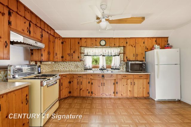 408 W Capitol Street, Zilwaukee, MI 48604