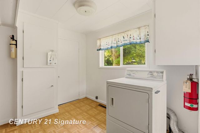 408 W Capitol Street, Zilwaukee, MI 48604