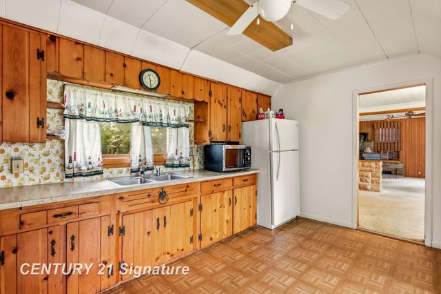 408 W Capitol Street, Zilwaukee, MI 48604