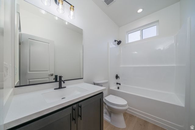 335 W 400 N, Fillmore, UT 84631