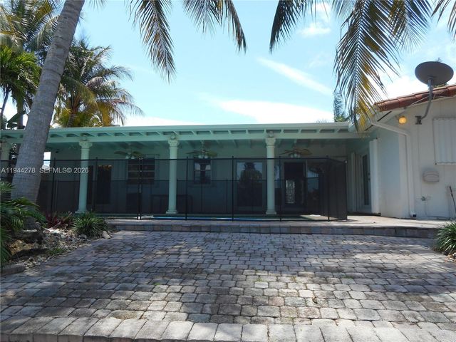 2325 Magnolia Dr 0, North Miami, FL 33181