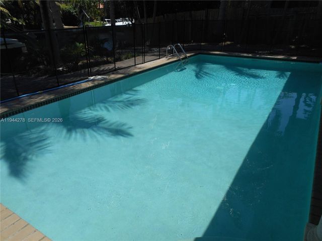 2325 Magnolia Dr 0, North Miami, FL 33181