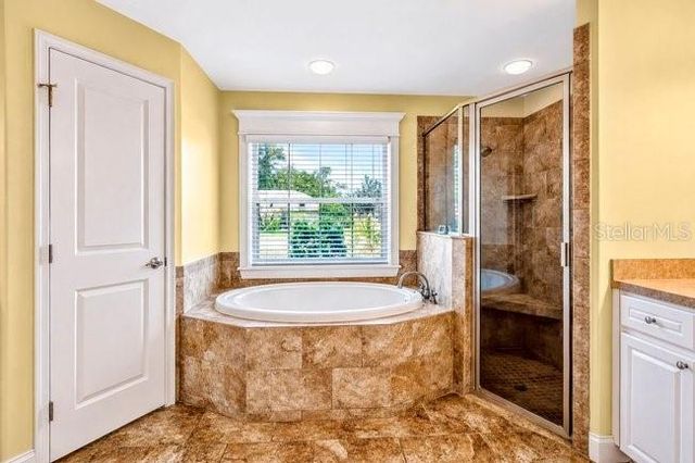 3975 SUNNYWOOD CIRCLE, Lakeland, FL 33812