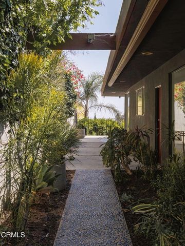1600 Sunset Plaza Drive, Los Angeles, CA 90069
