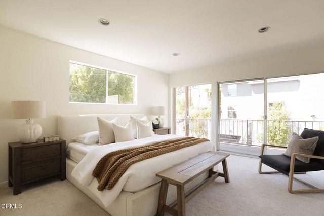 1600 Sunset Plaza Drive, Los Angeles, CA 90069