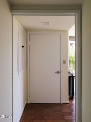 1600 Sunset Plaza Drive, Los Angeles, CA 90069
