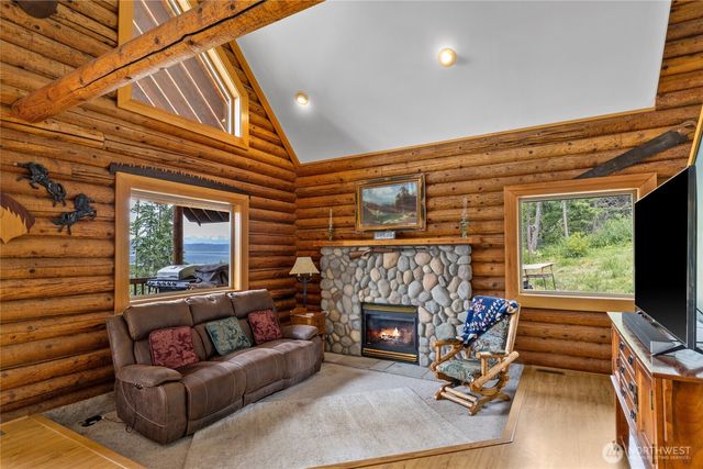 462 Graham Rd, Cle Elum, WA 98922