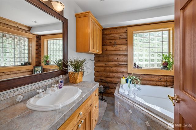 462 Graham Rd, Cle Elum, WA 98922
