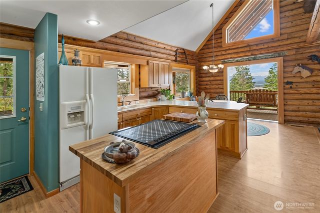 462 Graham Rd, Cle Elum, WA 98922
