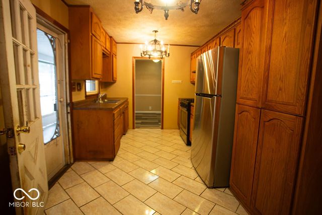 6781 E 13th Street, Indianapolis, IN 46219