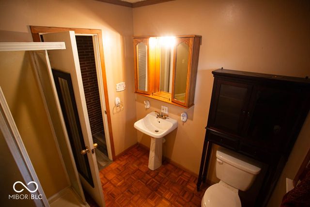 6781 E 13th Street, Indianapolis, IN 46219