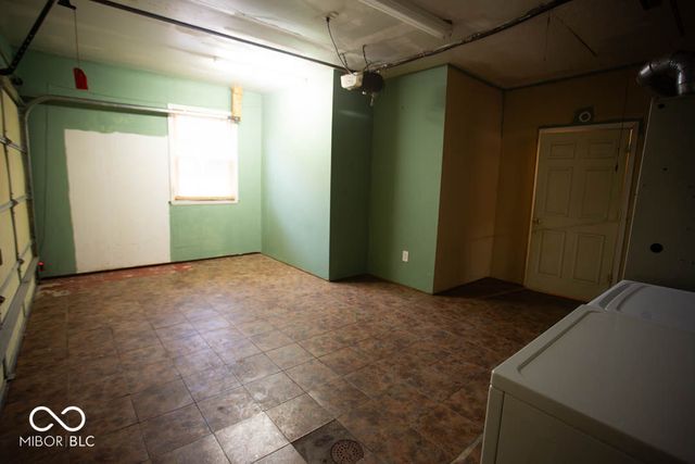 6781 E 13th Street, Indianapolis, IN 46219