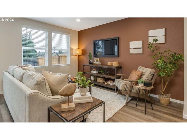 6187 Se 16th St, Gresham, OR 97080