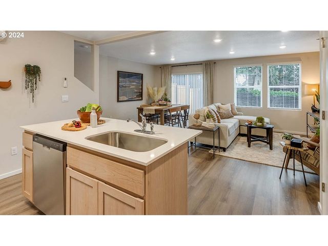 6187 Se 16th St, Gresham, OR 97080