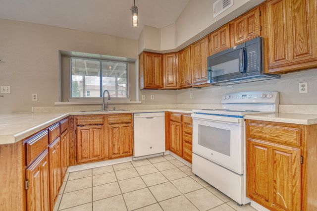 9314 Shipman Street, Rowlett, TX 75088
