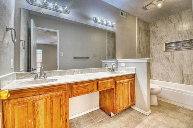 9314 Shipman Street, Rowlett, TX 75088