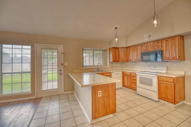 9314 Shipman Street, Rowlett, TX 75088