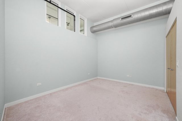 1224 W Van Buren Street 709, Chicago, IL 60607