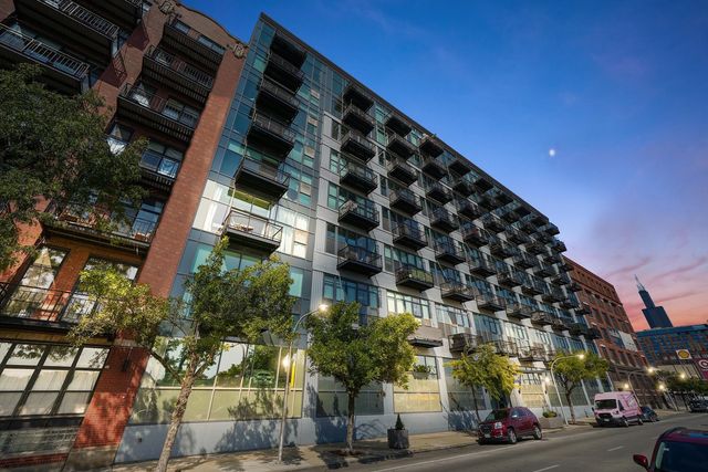 1224 W Van Buren Street 709, Chicago, IL 60607