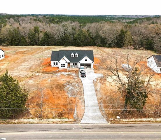 1131 Mount Lebanon Road, Pauline, SC 29374