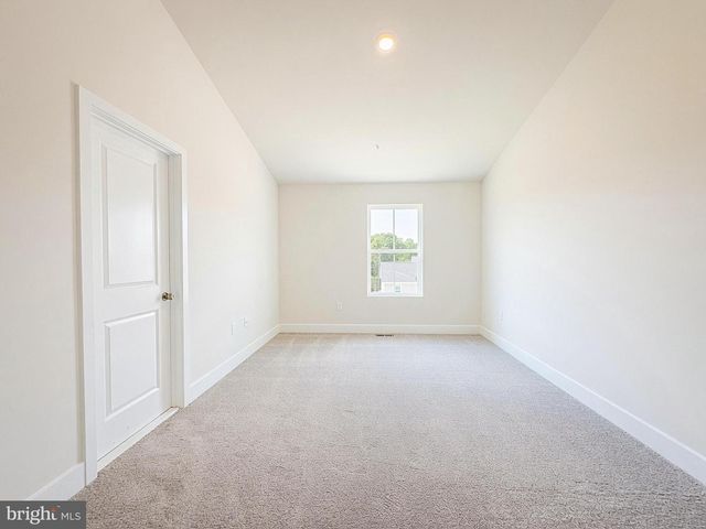 5505 ABERDEEN PL, White Plains, MD 20695