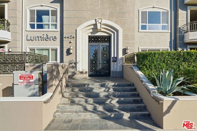 4424 Whitsett Avenue 309, Studio City (los Angeles), CA 91604