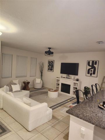 1719 FLOURISH AVENUE, Kissimmee, FL 34744