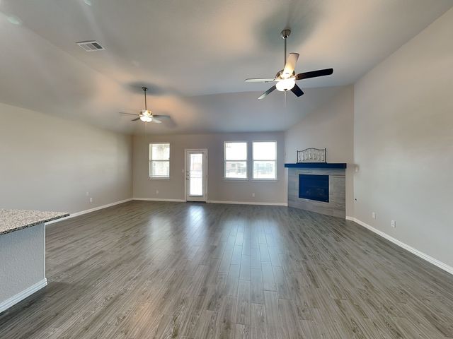 240 Darlington Trail, Fort Worth, TX 76131