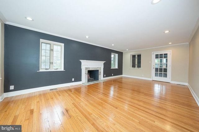 1216 LINDALE AVE, Drexel Hill, PA 19026