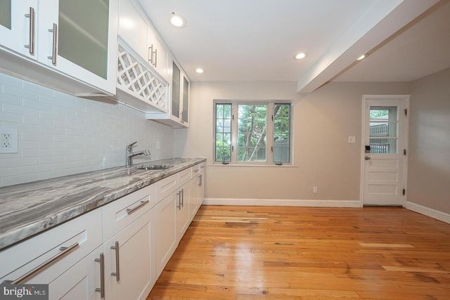 1216 LINDALE AVE, Drexel Hill, PA 19026