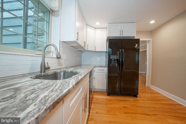 1216 LINDALE AVE, Drexel Hill, PA 19026