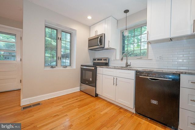 1216 LINDALE AVE, Drexel Hill, PA 19026