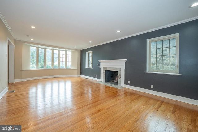 1216 LINDALE AVE, Drexel Hill, PA 19026