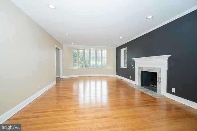 1216 LINDALE AVE, Drexel Hill, PA 19026