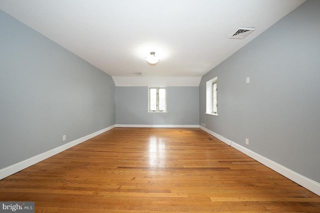 1216 LINDALE AVE, Drexel Hill, PA 19026