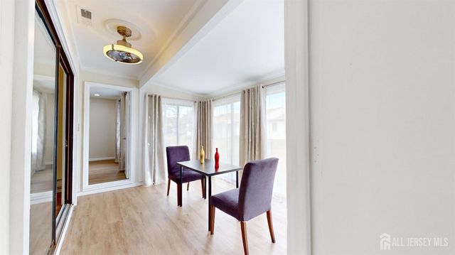 9-c Aspen Plaza, Monroe, NJ 08831