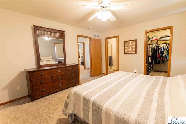 117 Sawgrass Court, Mankato, MN 56001