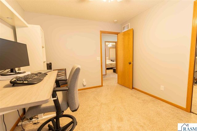 117 Sawgrass Court, Mankato, MN 56001