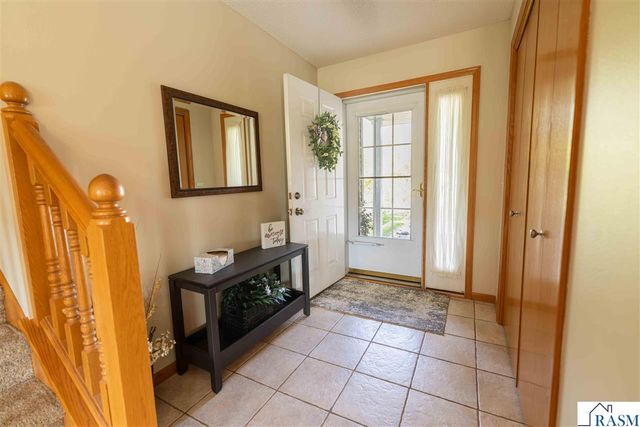 117 Sawgrass Court, Mankato, MN 56001