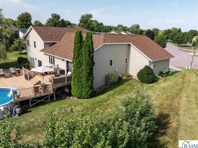 117 Sawgrass Court, Mankato, MN 56001