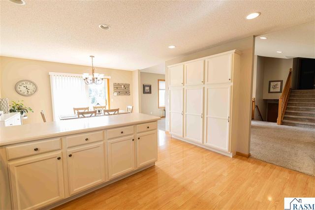117 Sawgrass Court, Mankato, MN 56001