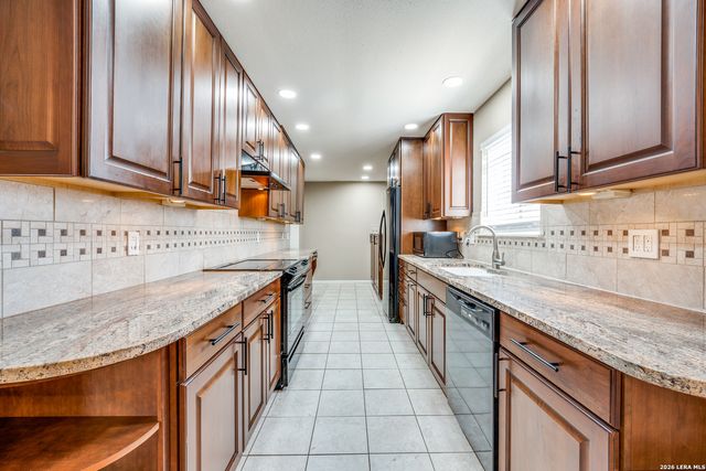 201 W Craig Pl Apt N, San Antonio, TX 78212