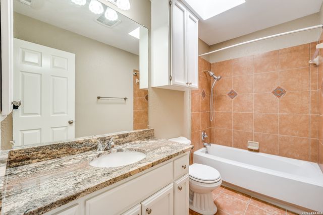 201 W Craig Pl Apt N, San Antonio, TX 78212