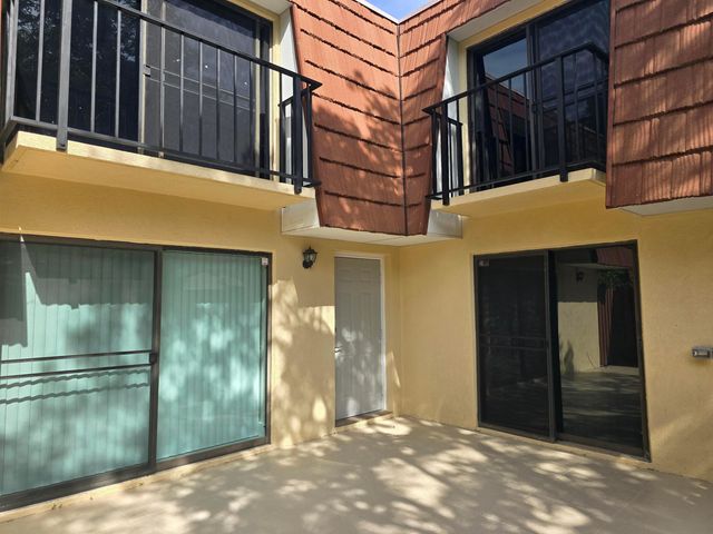1480 MASTERS Circle 171, Delray Beach, FL 33445