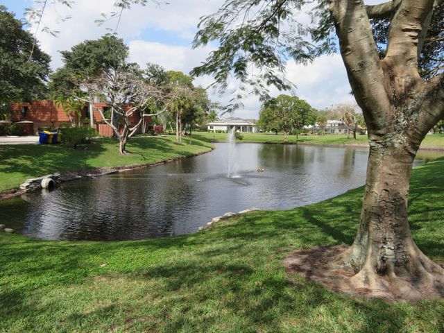 1480 MASTERS Circle 171, Delray Beach, FL 33445