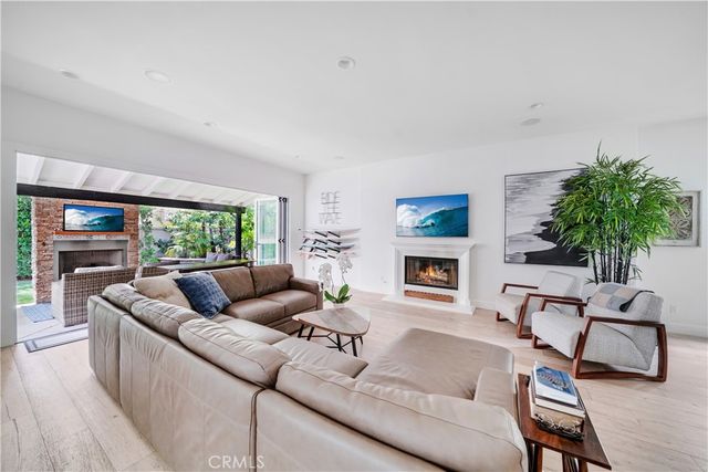 6626 Feather, Huntington Beach, CA 92648