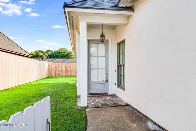 124 Croft Row, Lafayette, LA 70503