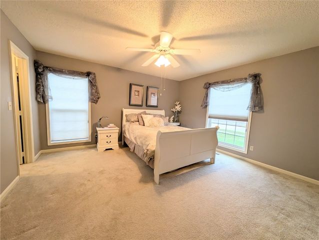 3707 Foxborough Terrace NE B, Cedar Rapids, IA 52402