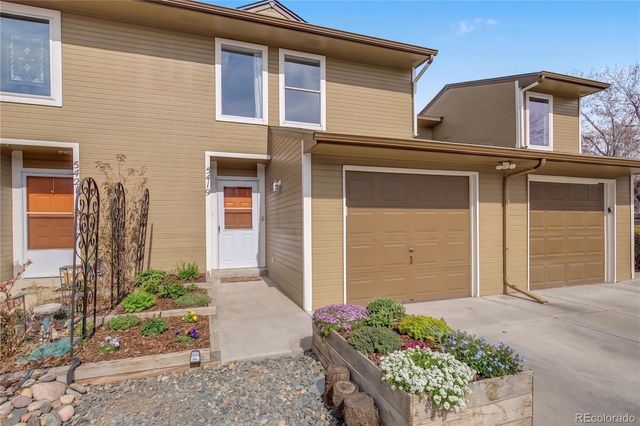 5419 W 16th Avenue, Lakewood, CO 80214