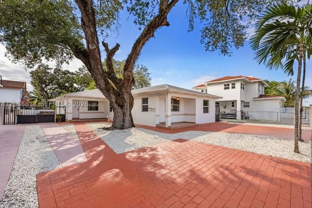 3072 NW 14th St REAR, Miami, FL 33125